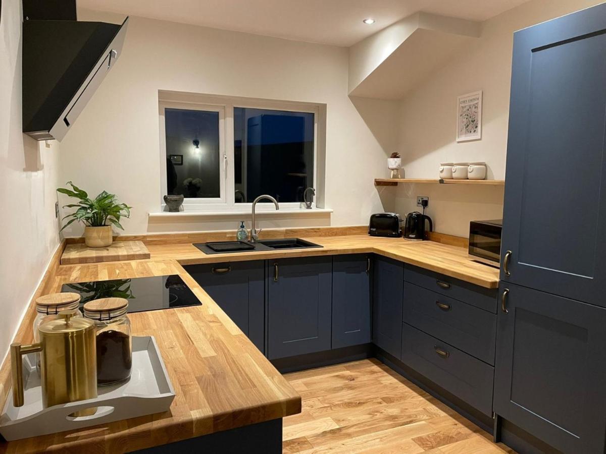 No 12 - Stylish & Homely 3 Bed With Parking Close To City Centre Bath Exteriör bild