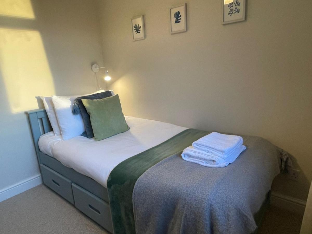 No 12 - Stylish & Homely 3 Bed With Parking Close To City Centre Bath Exteriör bild