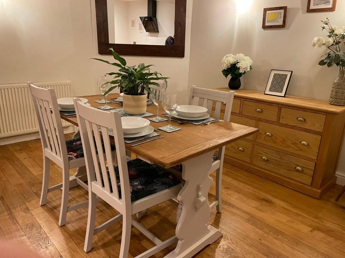No 12 - Stylish & Homely 3 Bed With Parking Close To City Centre Bath Exteriör bild